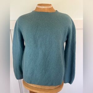 Women’s Uniqlo Teal 100% wool blend warm cozy Sweater with puff sleeve size MED